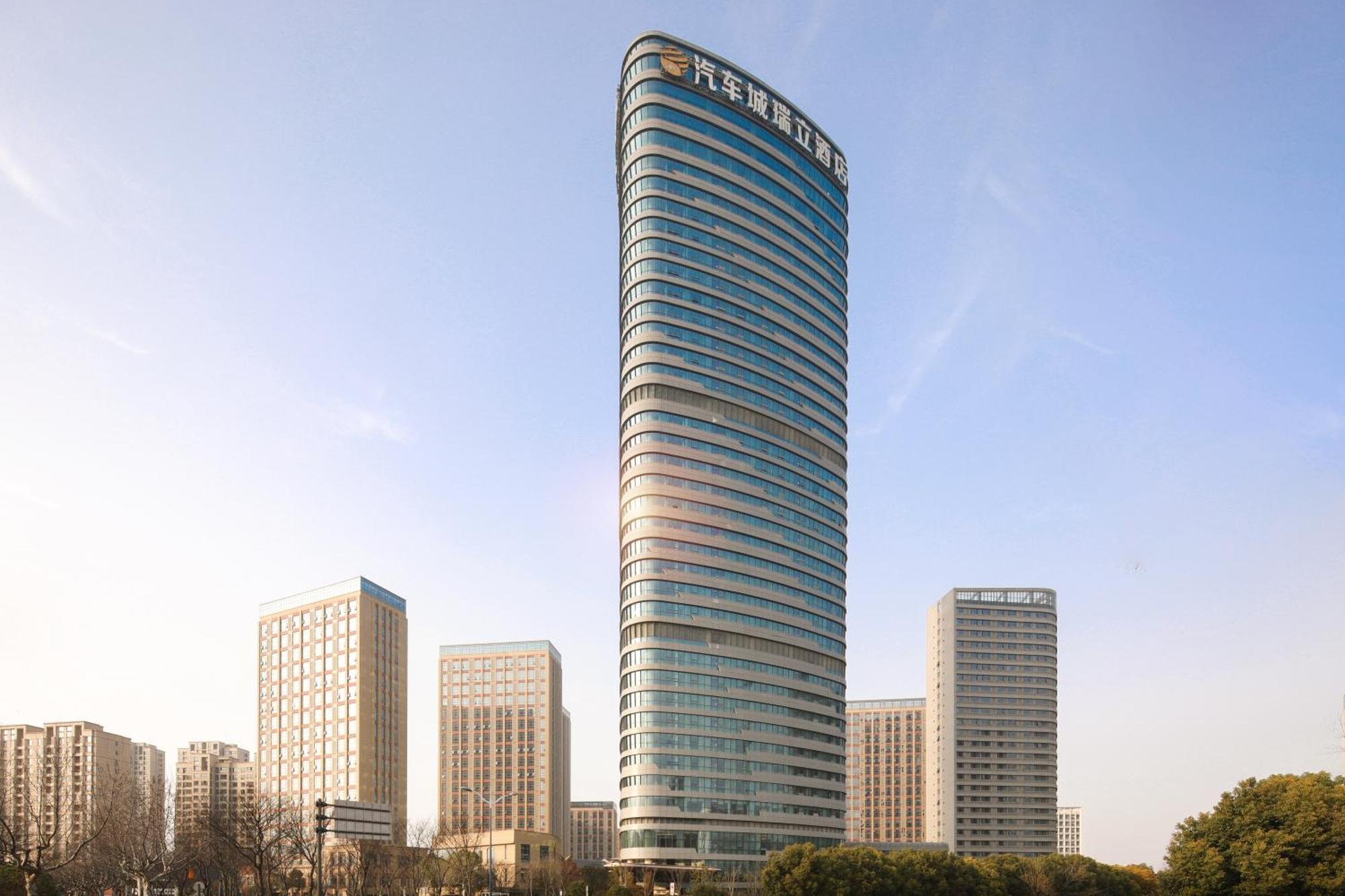 Auto City Ruili Hotel Jiading Екстер'єр фото